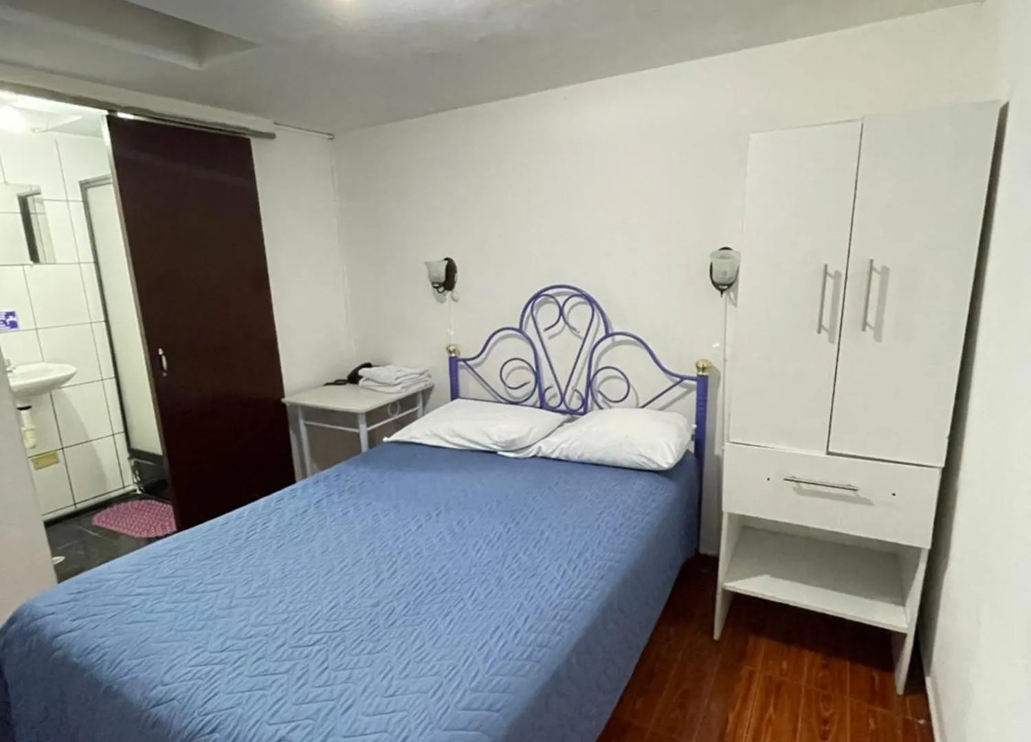 Hostal La Escondida De Quito Del Norte 0*,  Ecuador